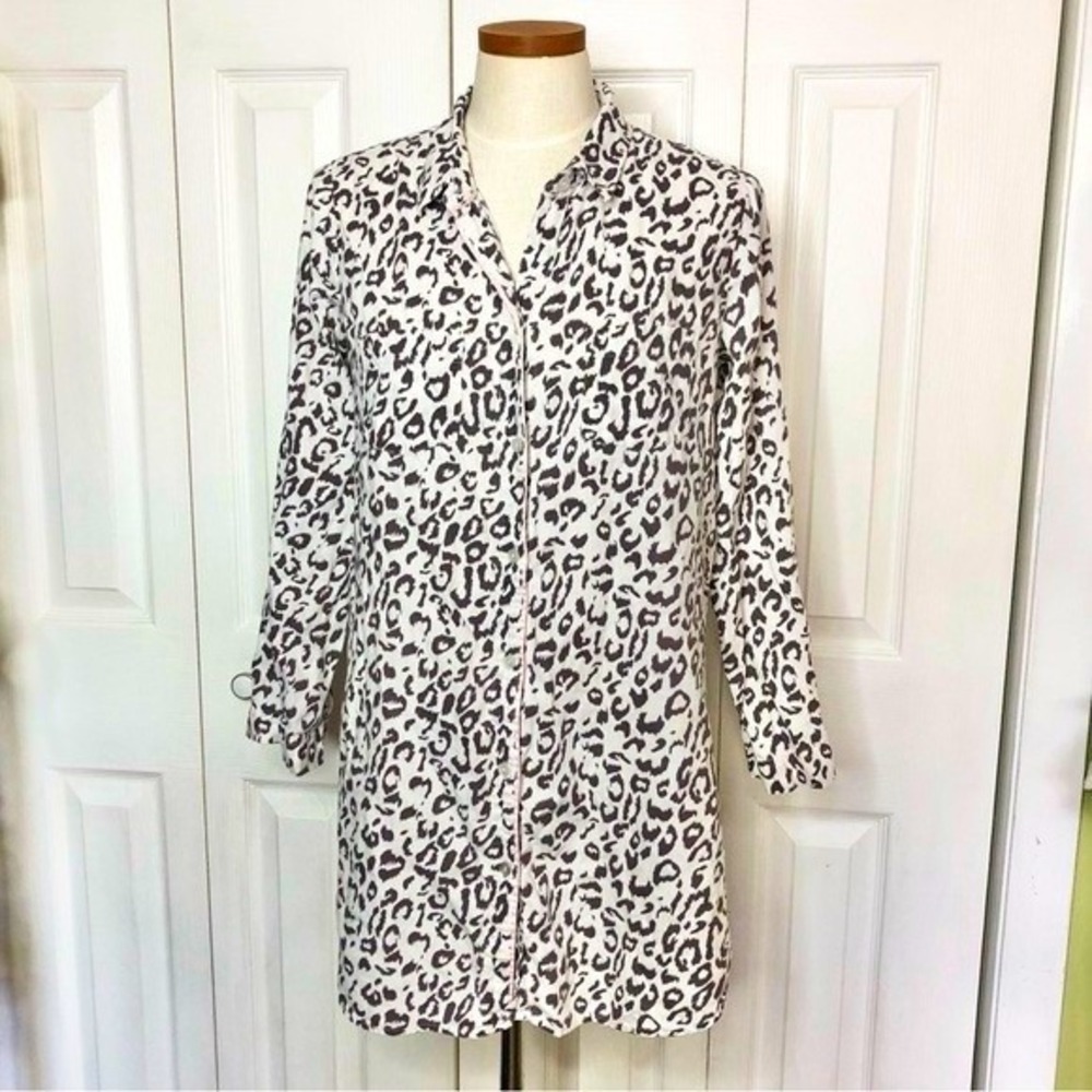 Victoria's‎ Secret Leopard Print Flannel Sleep Shirt Button Down Cozy size Small